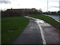 Dual use path beside Longlands Road (A1085)