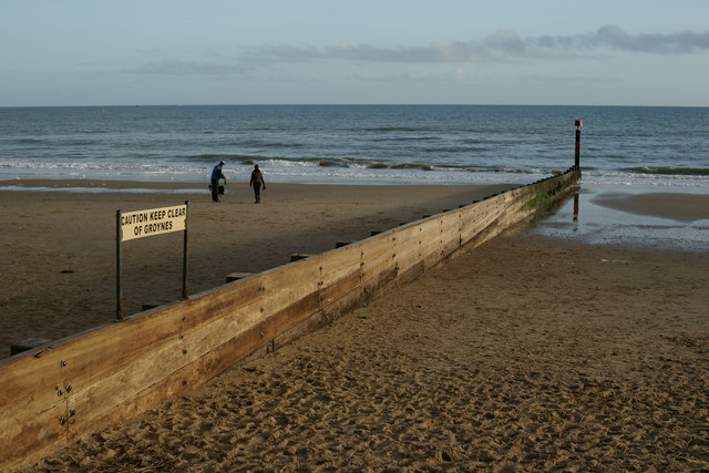 Groyne at Branksome, Dorset © Peter Trimming :: Geograph Britain and ...