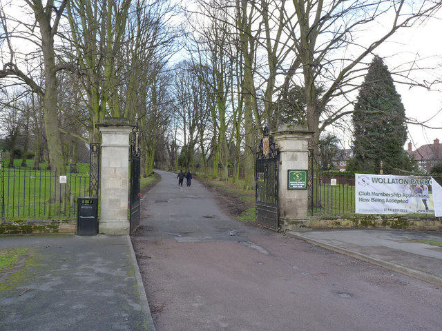 Entrance to Lime Tree Avenue, Wollaton Park