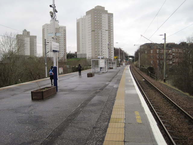 Pollokshaws East railway station,... © Nigel Thompson :: Geograph