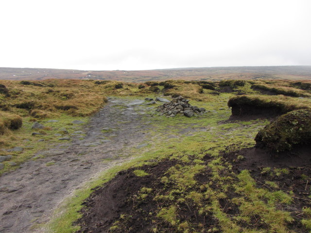 Cairn On The Pennine Way © Gareth James :: Geograph Britain And Ireland