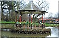 Gheluvelt Park - bandstand, Worcester