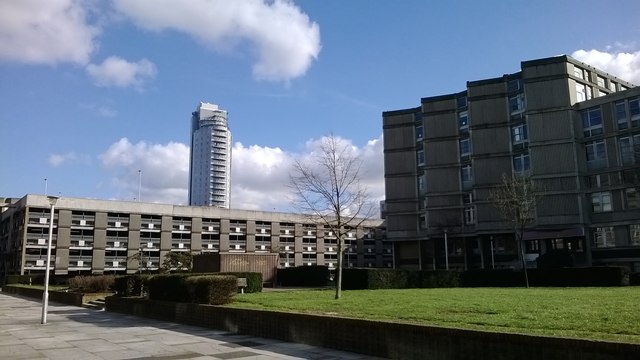 Plaza To The South Of Croydon College © Christopher Hilton :: Geograph 