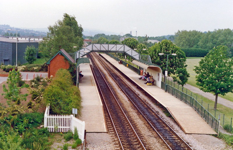 Cwmbran station © Ben Brooksbank cc-by-sa/2.0 :: Geograph Britain and ...