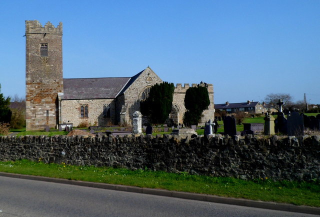 South side of Eglwys Llanbeblig, Caernarfon