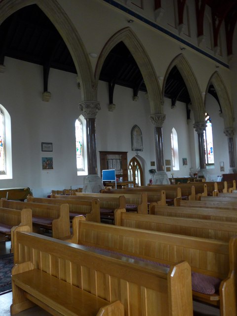 Inside St George Bickley (9)