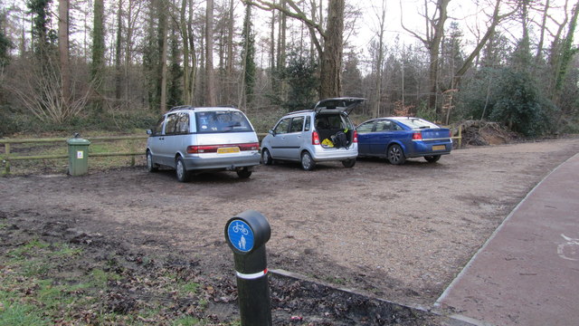 Parking for Rownhams Wood walk
