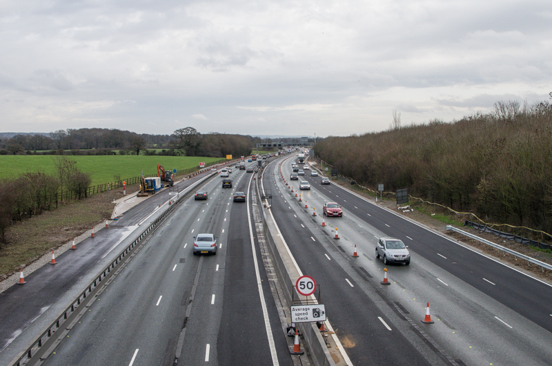 M25 widening © Ian Capper :: Geograph Britain and Ireland