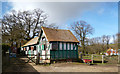 SU2680 : Old Stables, Russley Park by Des Blenkinsopp