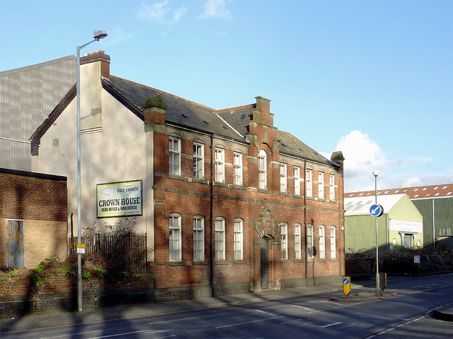 Crown House, Millfields Road, Ettingshall