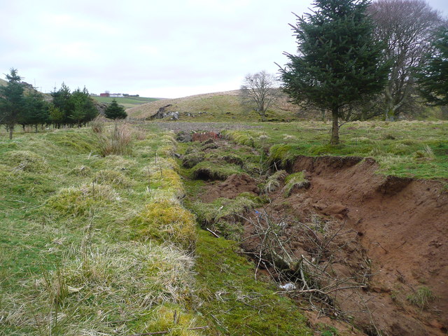 The blocked up 'alternative' course of the Ponesk Burn
