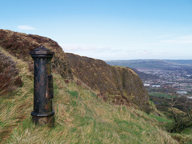 Old boundary post, Belfast