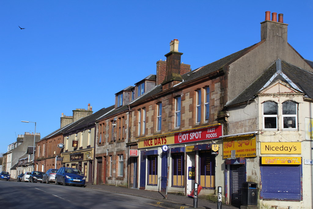 High Street, Stewarton © Leslie Barrie cc-by-sa/2.0 :: Geograph Britain ...