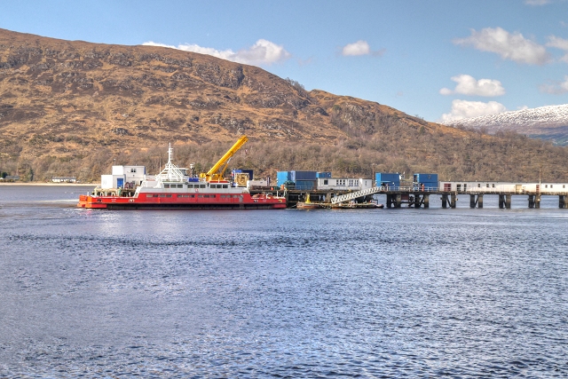 Loch Linnhe, Fort William Pier © David Dixon cc-by-sa/2.0 :: Geograph ...