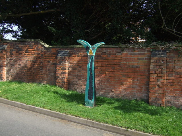 Millennium cycle route marker, Willoughby Waterleys