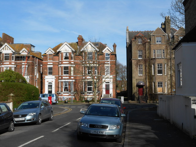Flats on Earls Avenue, Folkestone