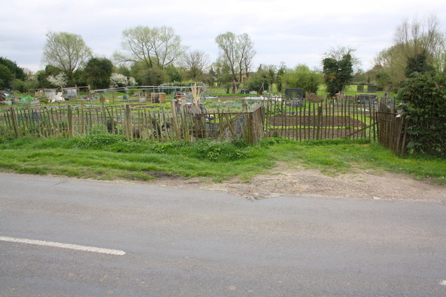 Former entrance to allotments