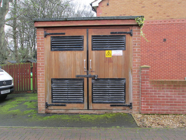 Electricity Substation No 8159 - off Old Mill View
