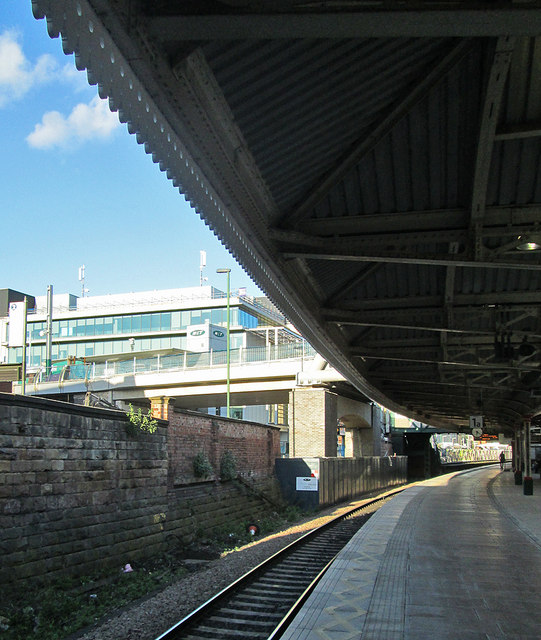 Nottingham Midland Station: Platform 1