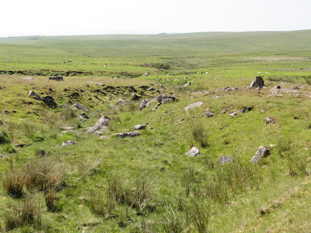 Ditches and Rough Moorland near Hentor Brook