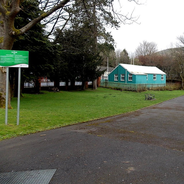 Pengelli Park side of Treorchy Gospel Hall, Cwmparc
