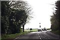 Lane to Princes Manor Farm from A417