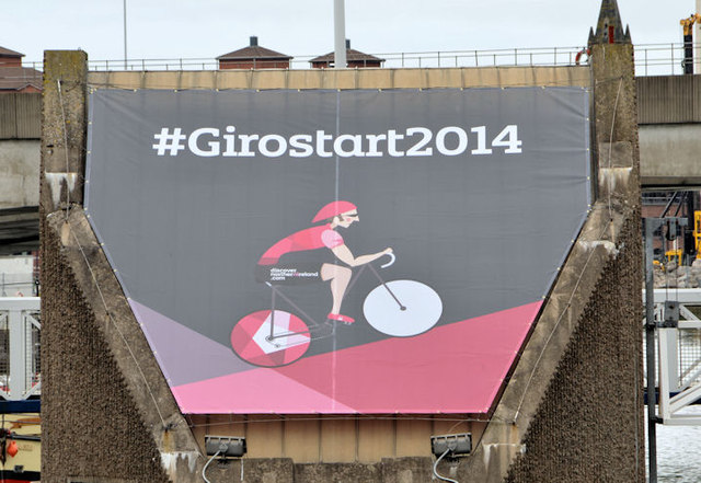 Giro d'Italia advertising, Belfast - April 2014(2)