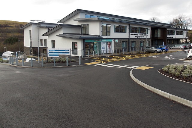 rhymney-integrated-health-and-social-jaggery-geograph-britain