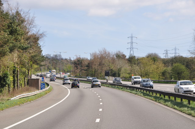 Swansea : M4 Motorway © Lewis Clarke cc-by-sa/2.0 :: Geograph Britain ...