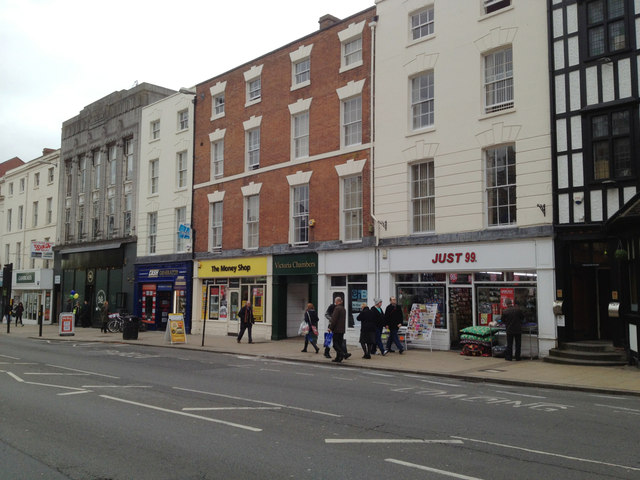 Money shops and a pound shop, Parade, Leamington