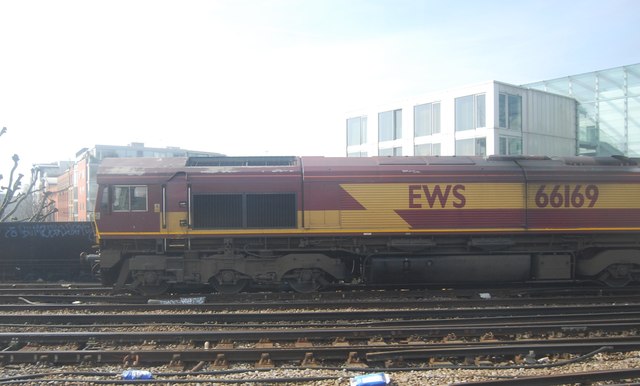 EWS Train outside London Bridge Station