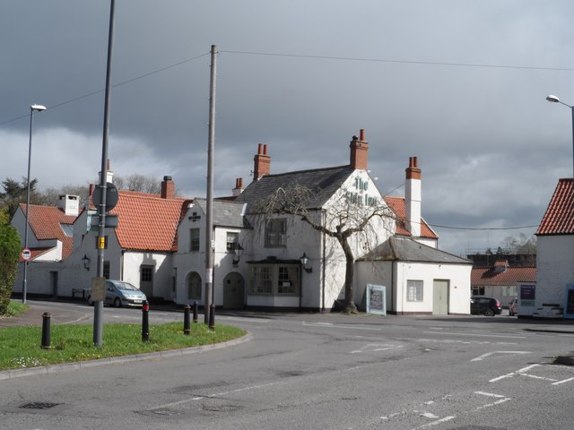 The Ship Inn, Alveston © Bikeboy cc-by-sa/2.0 :: Geograph Britain and ...