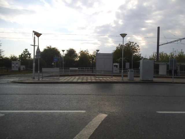Fieldway tram stop, New Addington