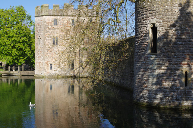 Wells Palace Moat