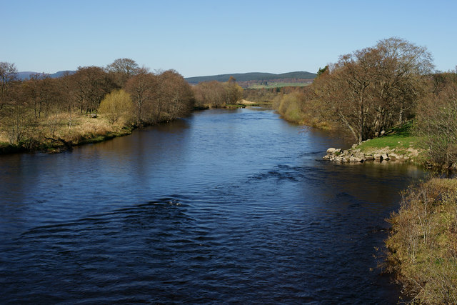 River Spey © Peter Trimming :: Geograph Britain and Ireland