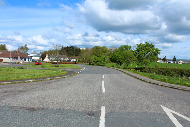 Road into Holywood