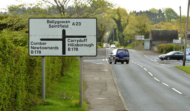 Staggered crossroads advance direction sign, Moneyreagh