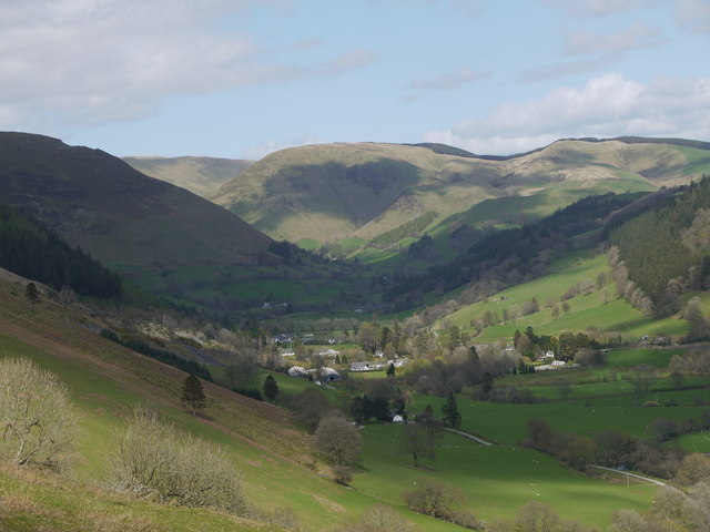 View north along Dovey Valley