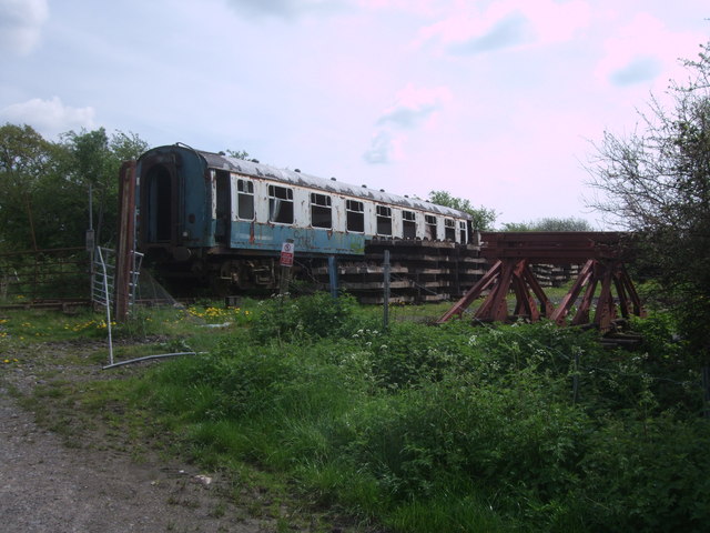 Disused railway carriage, South Meadow Lane