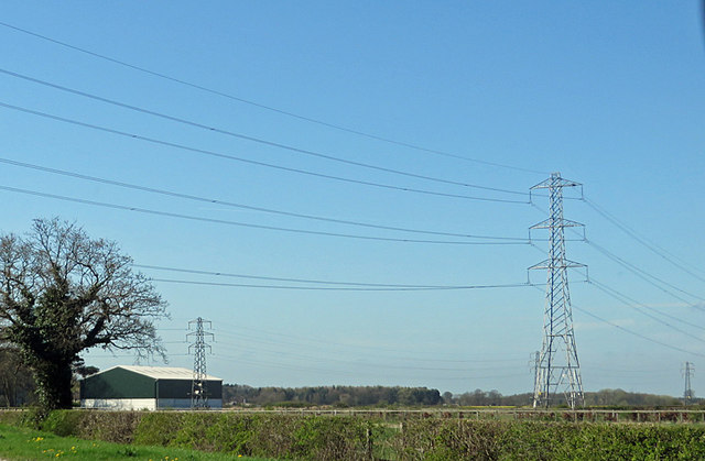 Power lines near Knapton Lodge