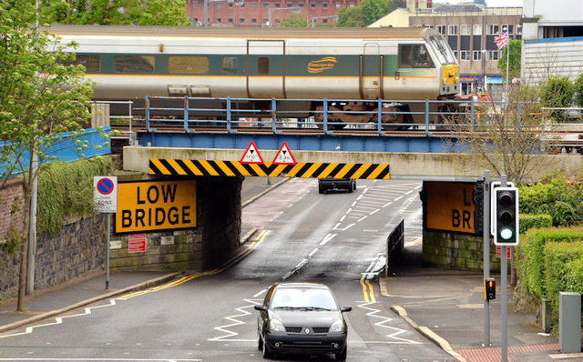 Antrim Street railway bridge, Lisburn (May 2014)