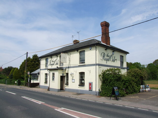 The Royal Oak, Blean © Chris Whippet cc-by-sa/2.0 :: Geograph Britain ...