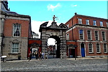 O1533 : Dublin - Dame Street - Dublin Castle - Cork Hill Entrance by Suzanne Mischyshyn