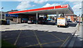 Esso and Tiger Wash, Warminster