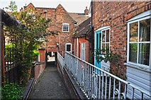 SP2865 : Warwick : Small Alley by Lewis Clarke