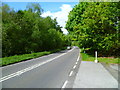 The A339 going northwards from Warren Farm