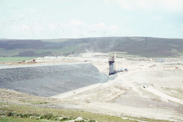 Backwater Reservoir Dam Wall Under © Elliott Simpson Geograph