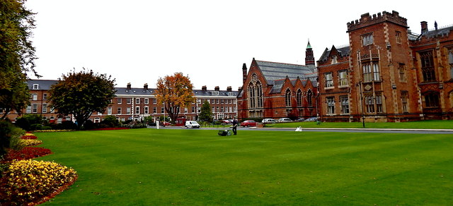 Belfast - Queen's University - Library & Lanyon Building