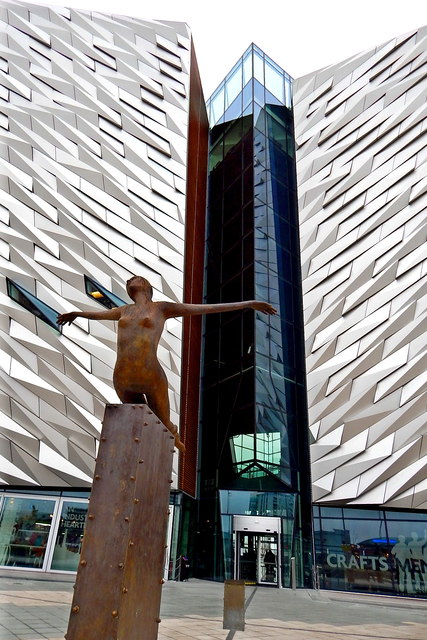 Belfast - Titanic Belfast - "Titanica" Sculpture