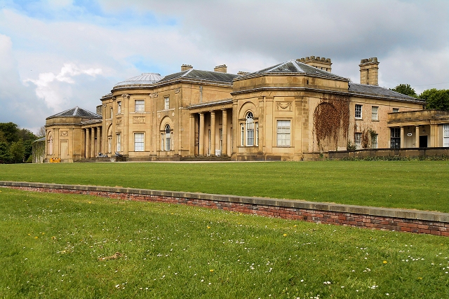 Heaton Hall, Manchester © David Dixon cc-by-sa/2.0 :: Geograph Britain ...